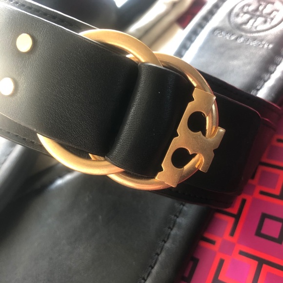 NWT Tory Burch sandals size 9 and 7 available - Picture 2 of 8